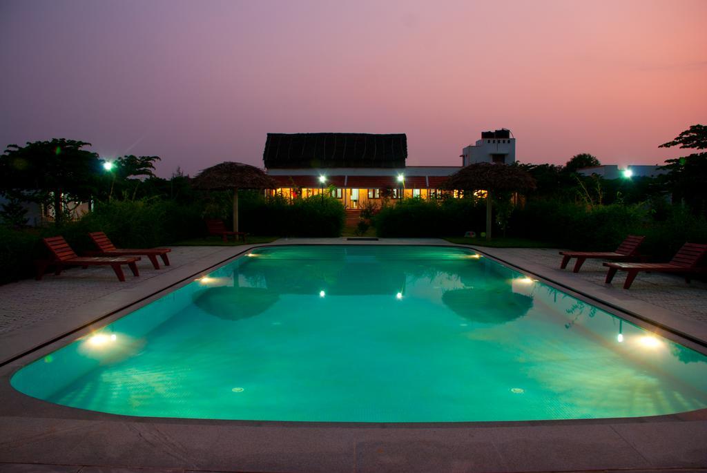 The Mountain Retreat Hotel Tiruvannamalai Bagian luar foto